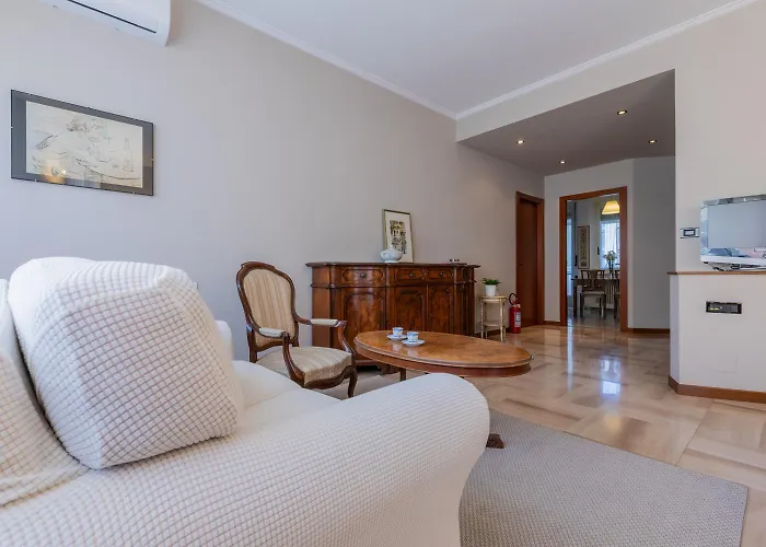 Palagiustizia Nest By Wonderful Italy Appartement